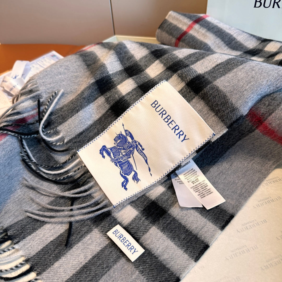 stylish Scarf for men - alternate angle view 8