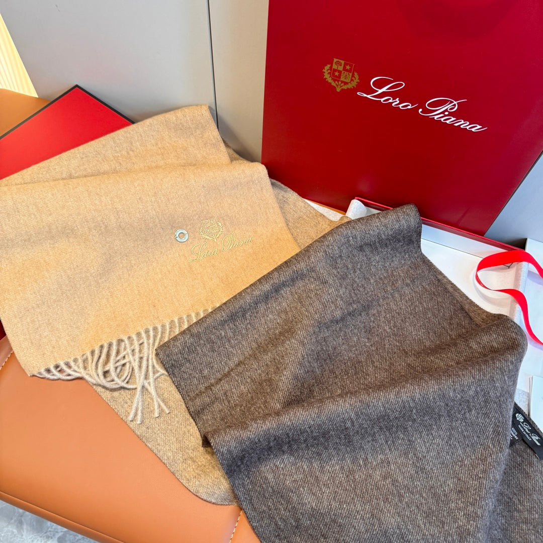 velvet luxury Shawl for women - alternate angle view 7
