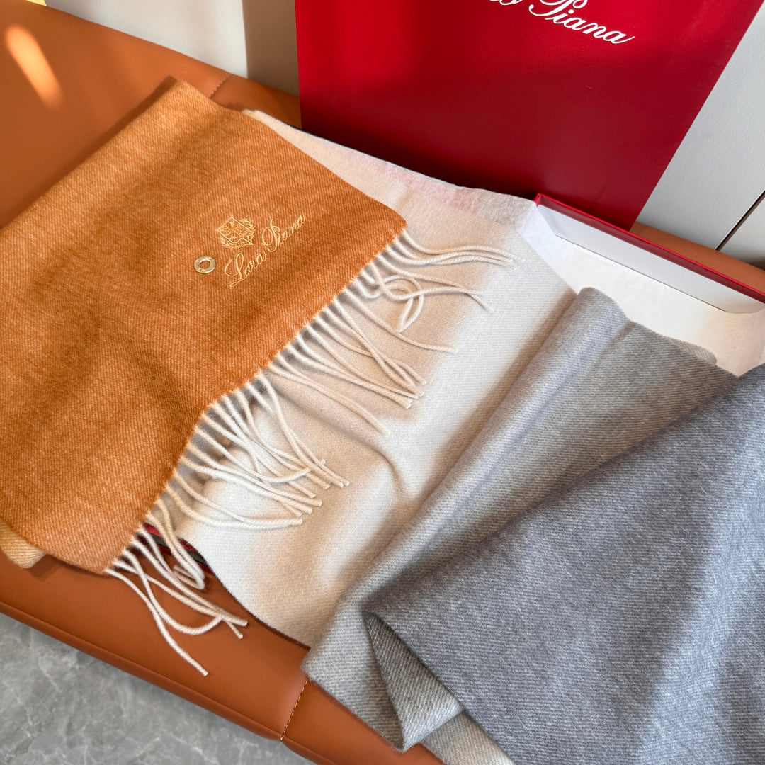 velvet luxury Shawl for women - alternate angle view 8