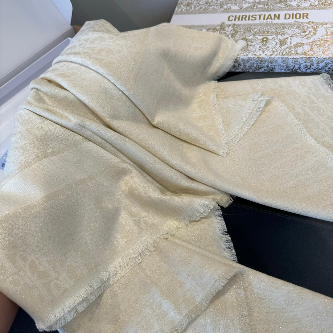 wool floral Shawl for women - alternate angle view 3