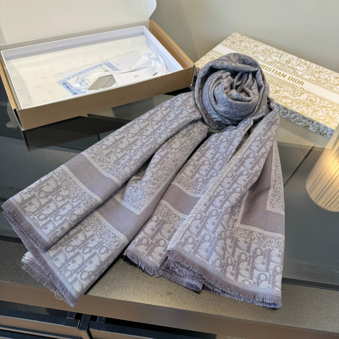 wool floral Shawl for women - alternate angle view 2