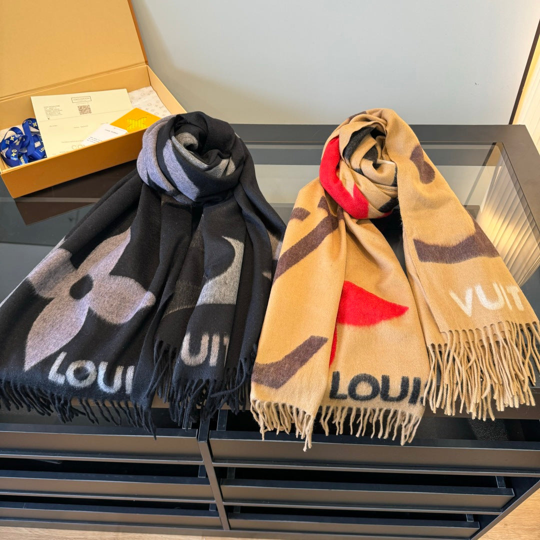 velvet versatile Scarf for men - product detail view