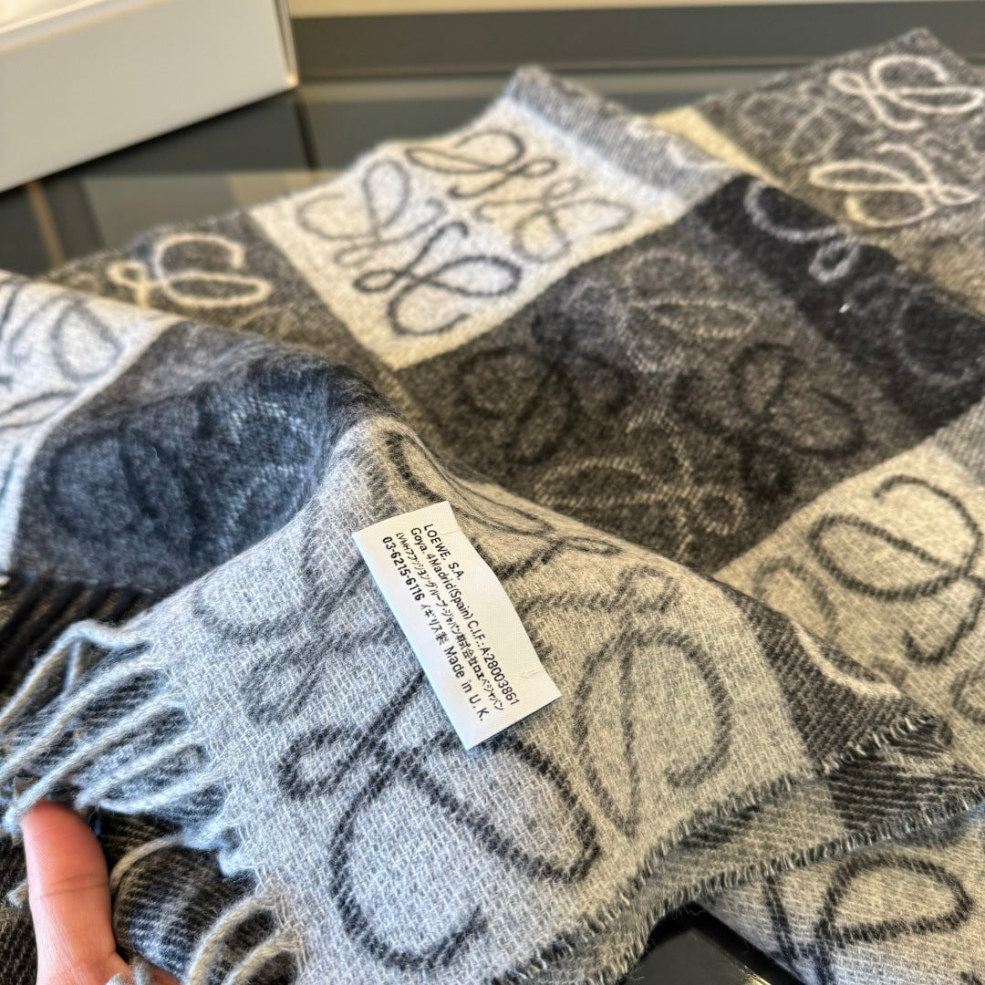 velvet luxury Scarf for women - alternate angle view 5