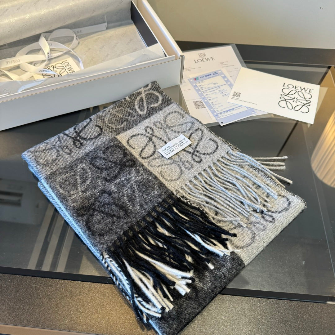 velvet luxury Scarf for women - alternate angle view 3