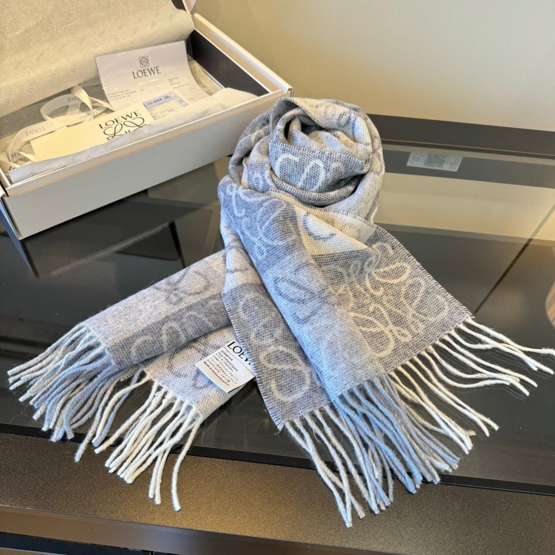 velvet luxury Scarf for women - alternate angle view 8