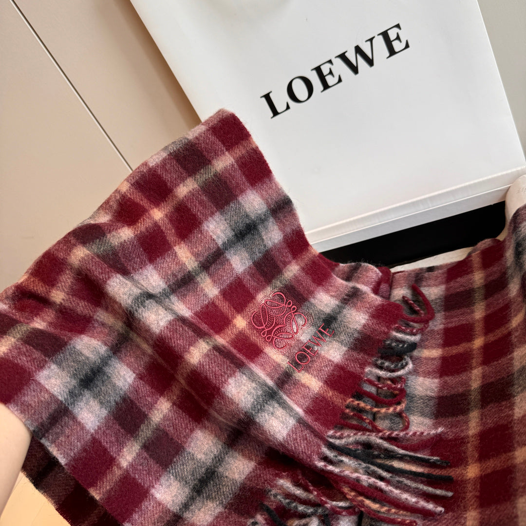 velvet elegant Scarf for unisex couple - alternate angle view 9
