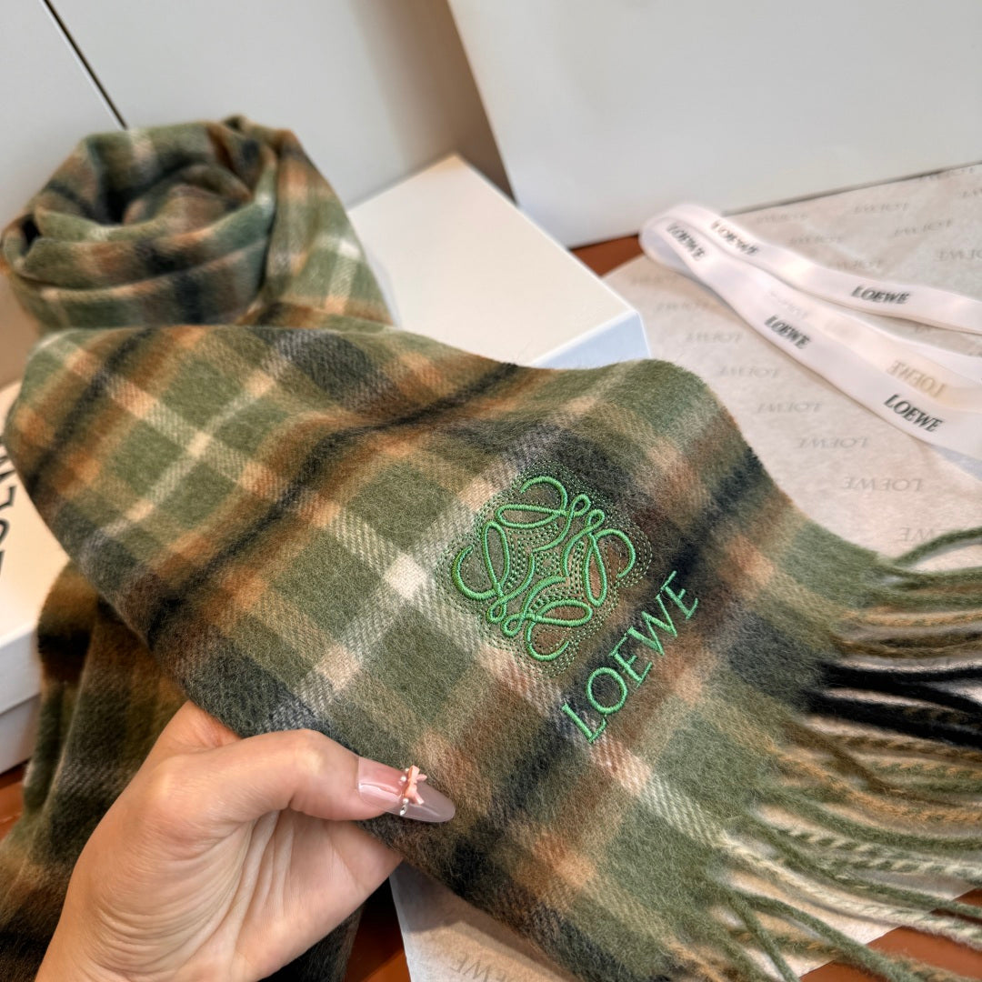 velvet elegant Scarf for unisex couple - alternate angle view 7