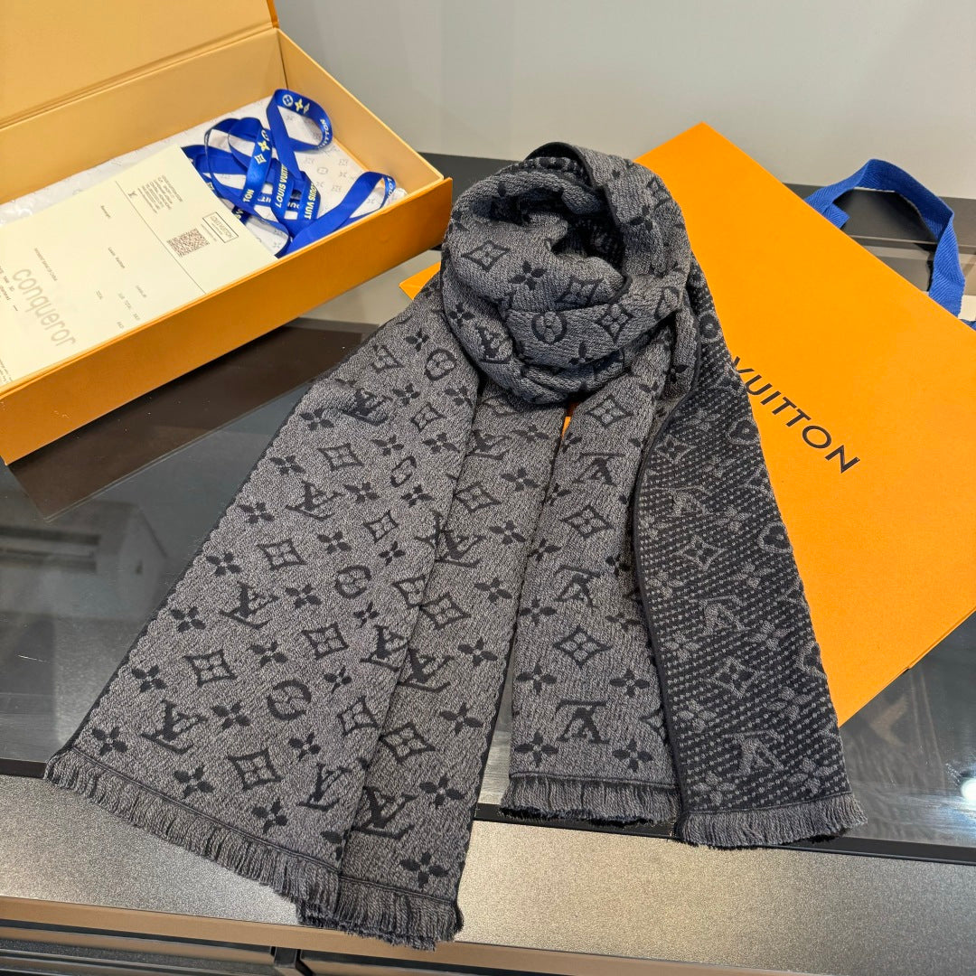 wool floral Scarf for men - alternate angle view 2