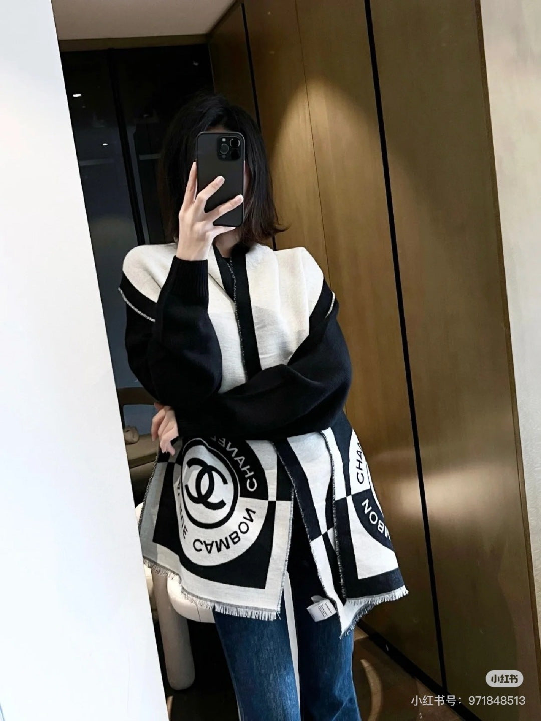 white velvet luxury Scarf for women - product detail view