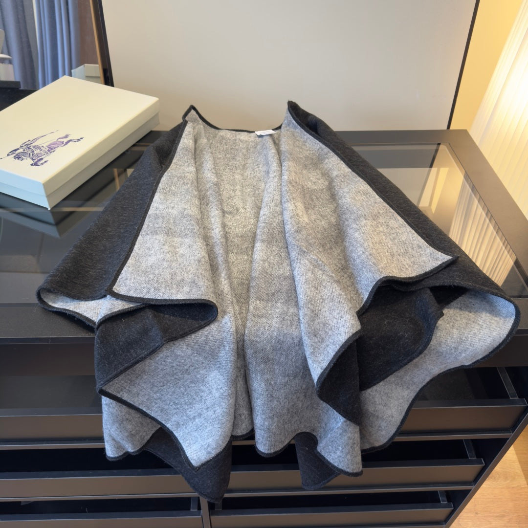 velvet Coat for women - alternate angle view 3
