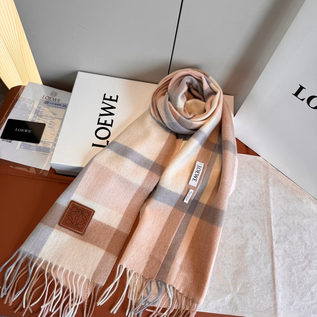 velvet minimalist Scarf for men - alternate angle view 4