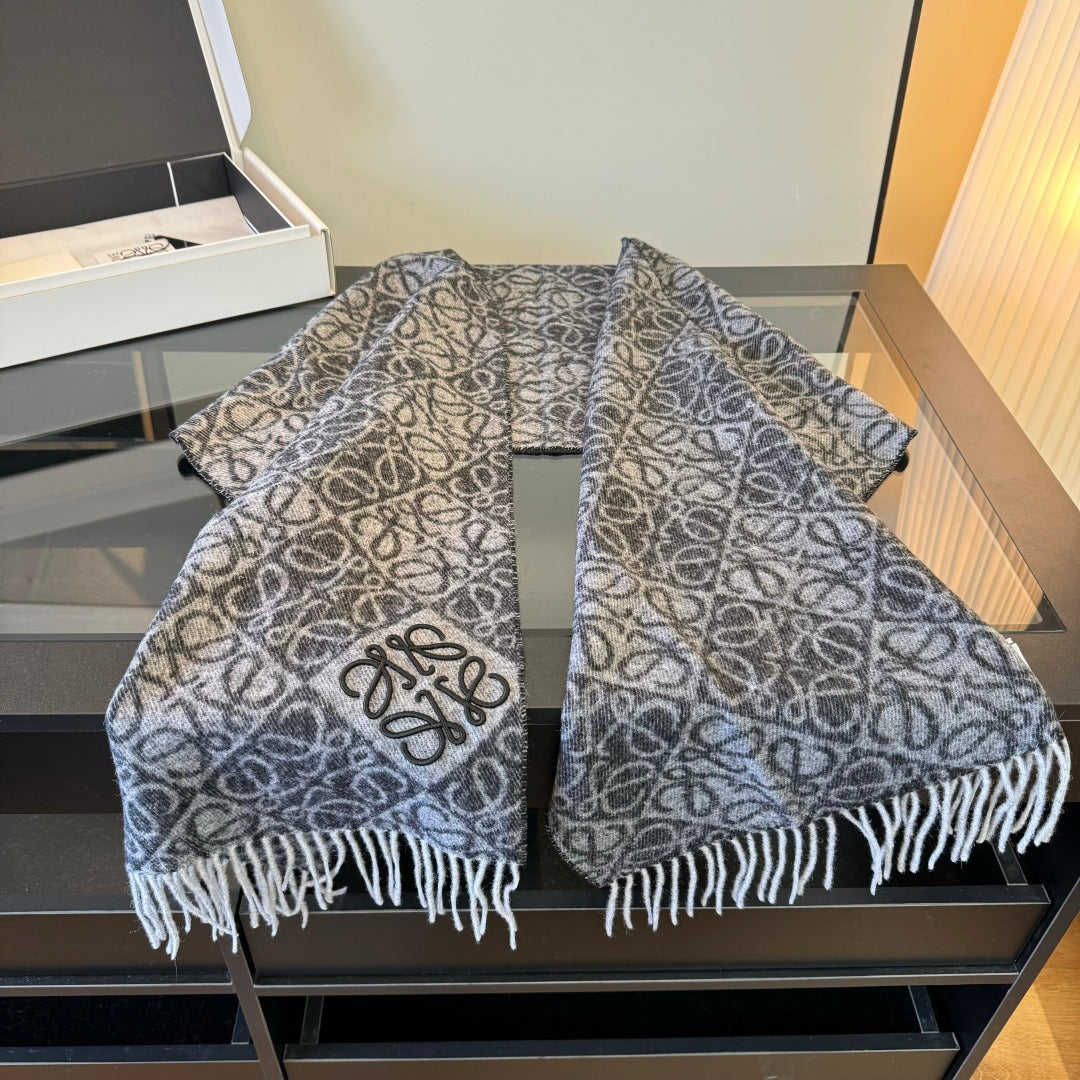 two-tone velvet floral Scarf for women - alternate angle view 6