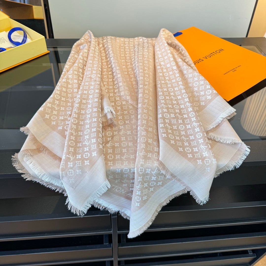 wool floral Shawl for women - alternate angle view 8
