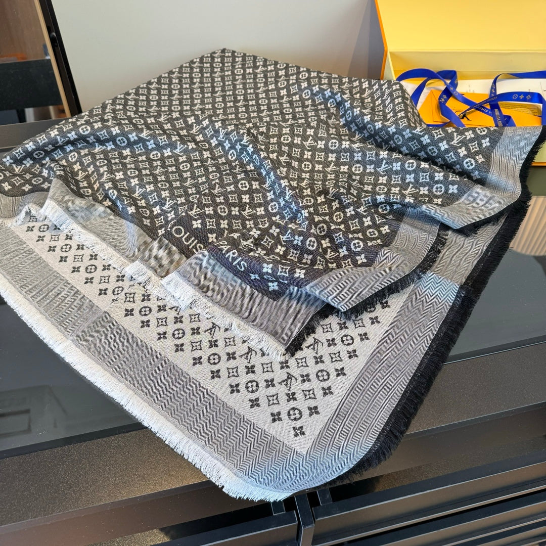 wool floral Shawl for women - alternate angle view 6