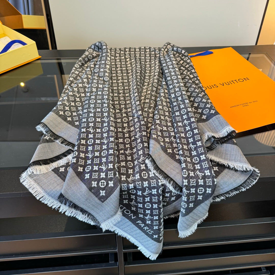wool floral Shawl for women - alternate angle view 8