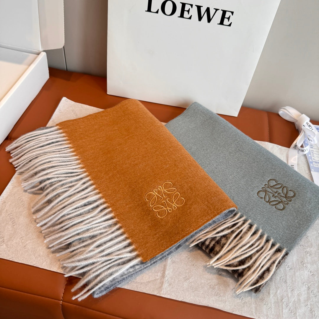 velvet luxury Shawl for women - alternate angle view 3