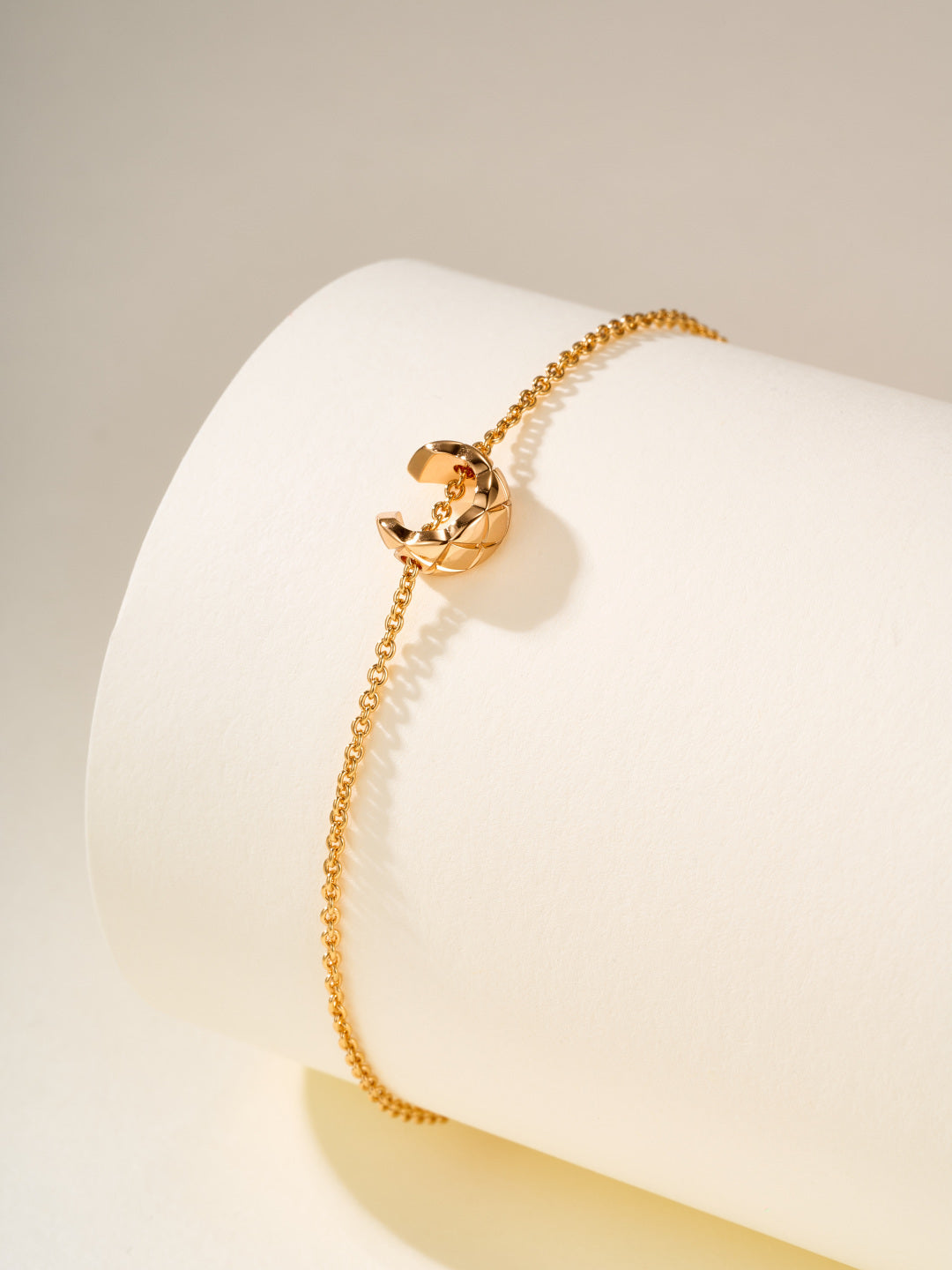 gold chain Ring for women - alternate angle view 3