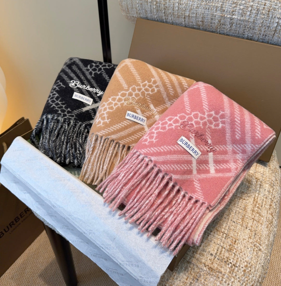 stylish Scarf for men - alternate angle view 4