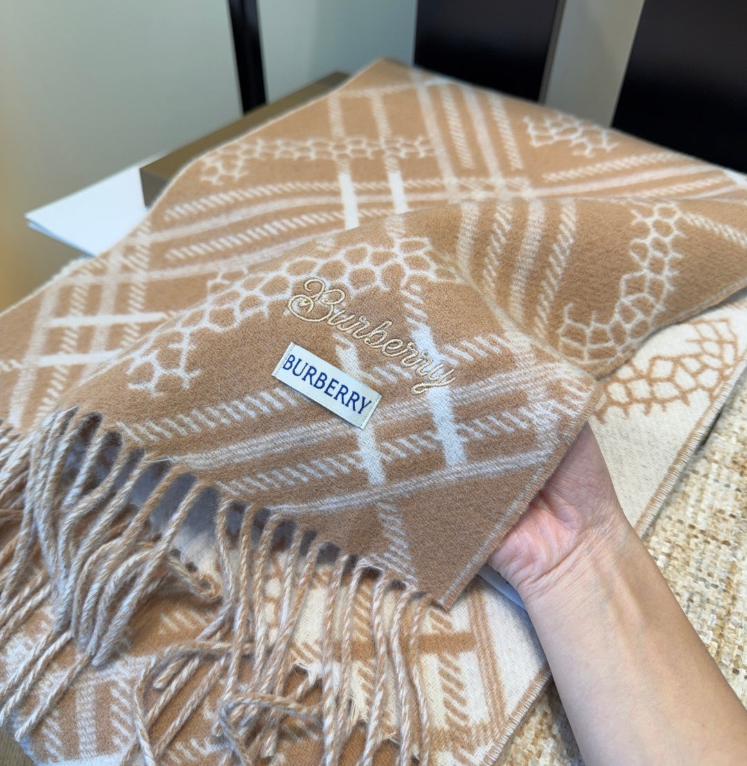 stylish Scarf for men - alternate angle view 8