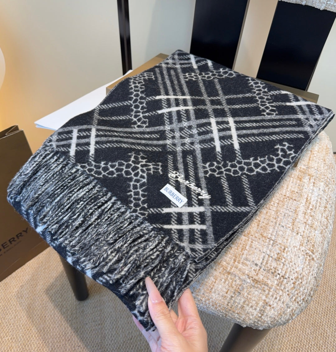 stylish Scarf for men - alternate angle view 6