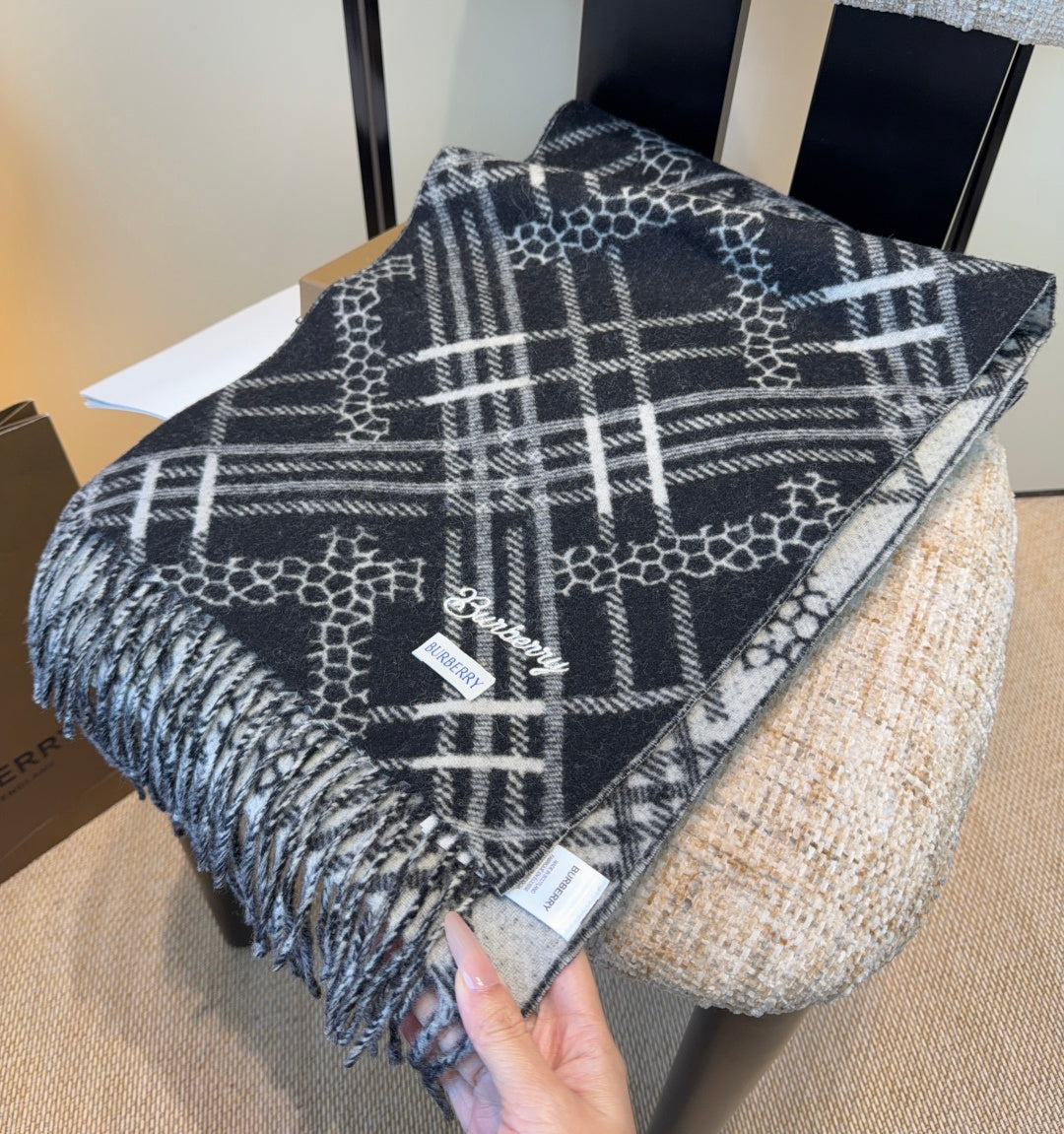 stylish Scarf for men - alternate angle view 8