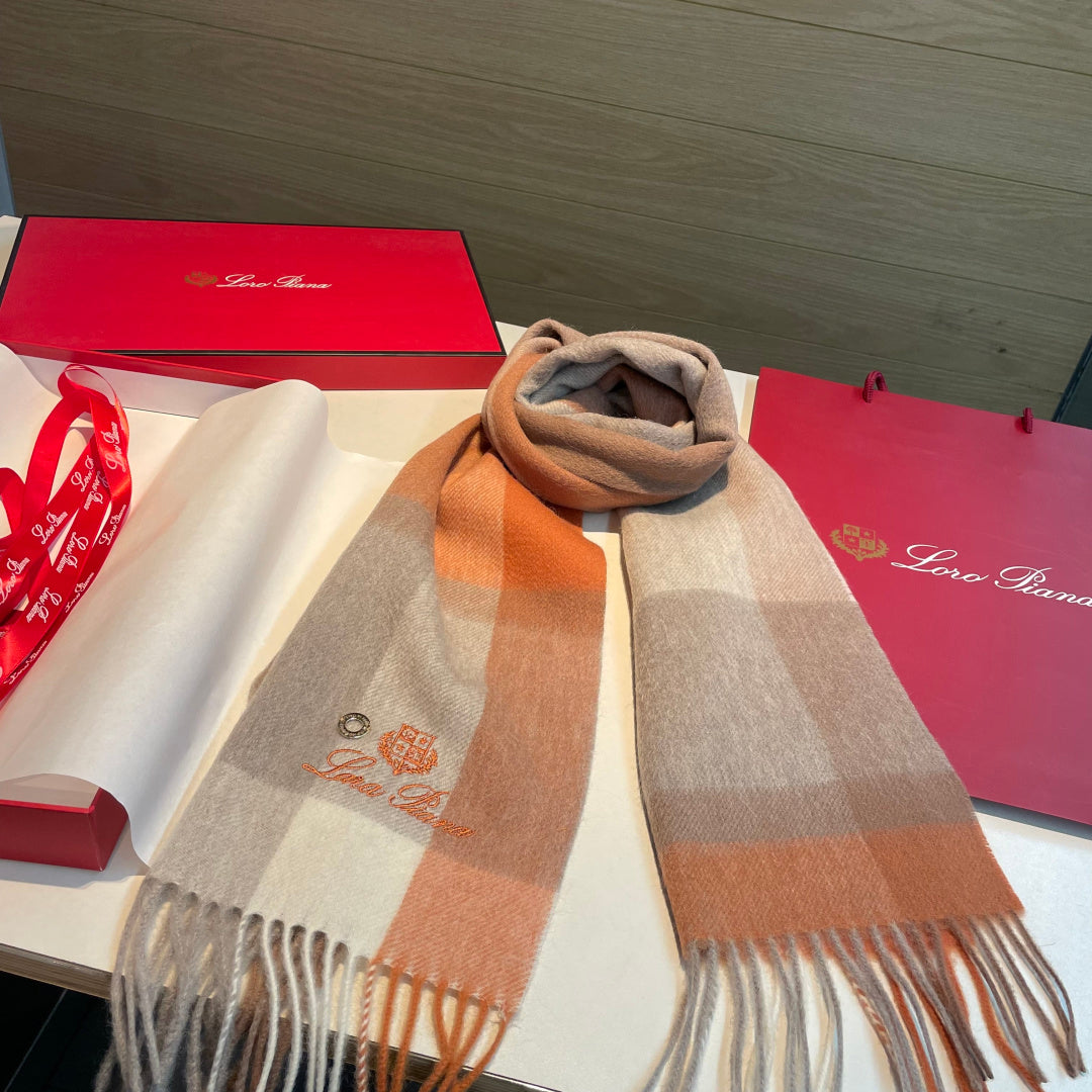 velvet luxury Shawl for women - alternate angle view 9