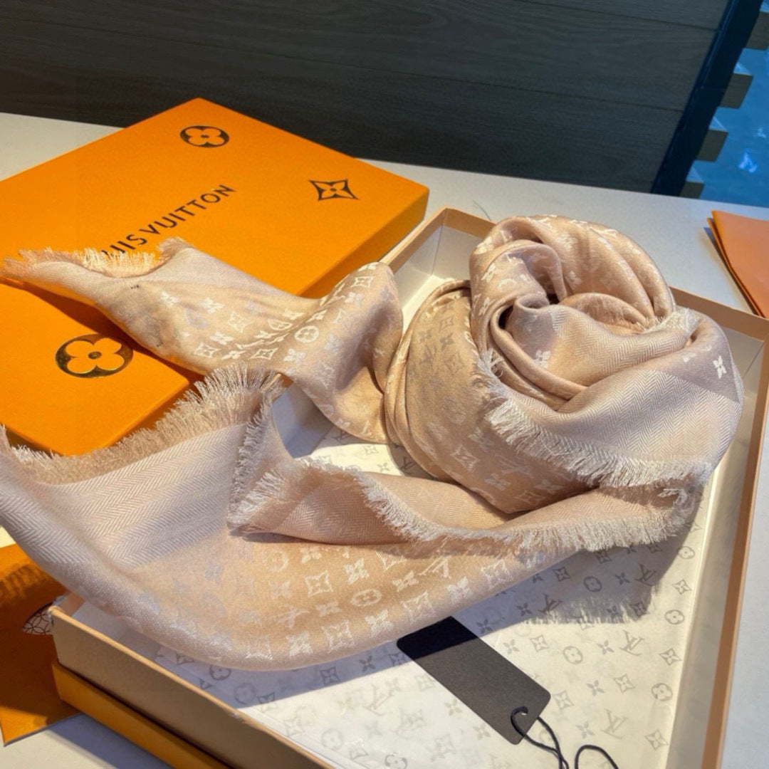 wool floral Shawl for women - alternate angle view 8