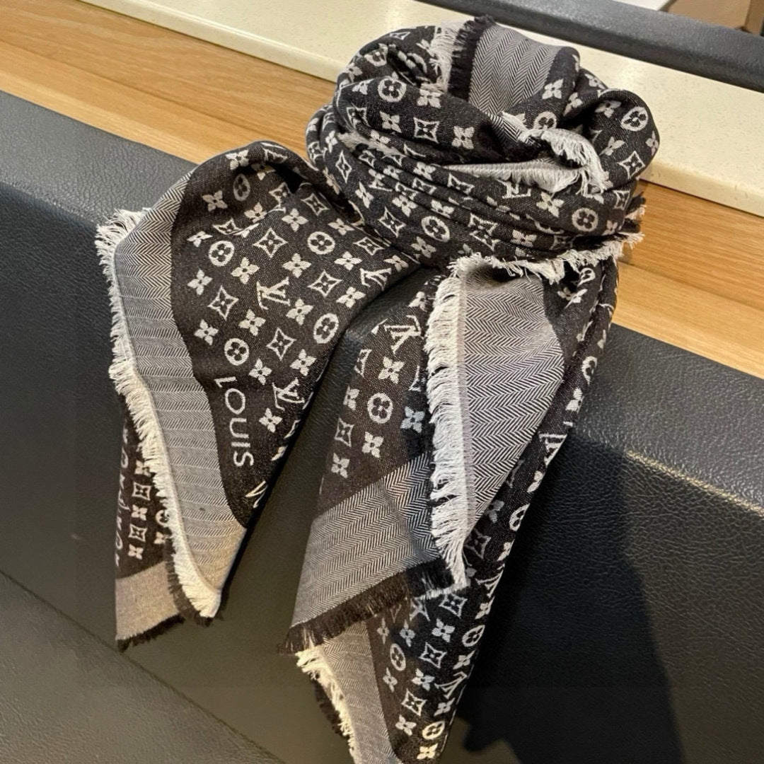 wool floral Shawl for women - alternate angle view 6