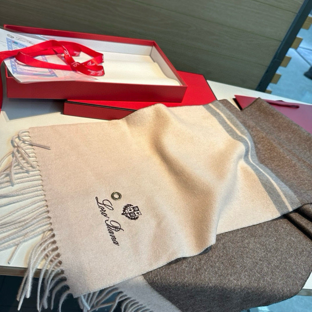 velvet luxury Shawl for women - alternate angle view 8