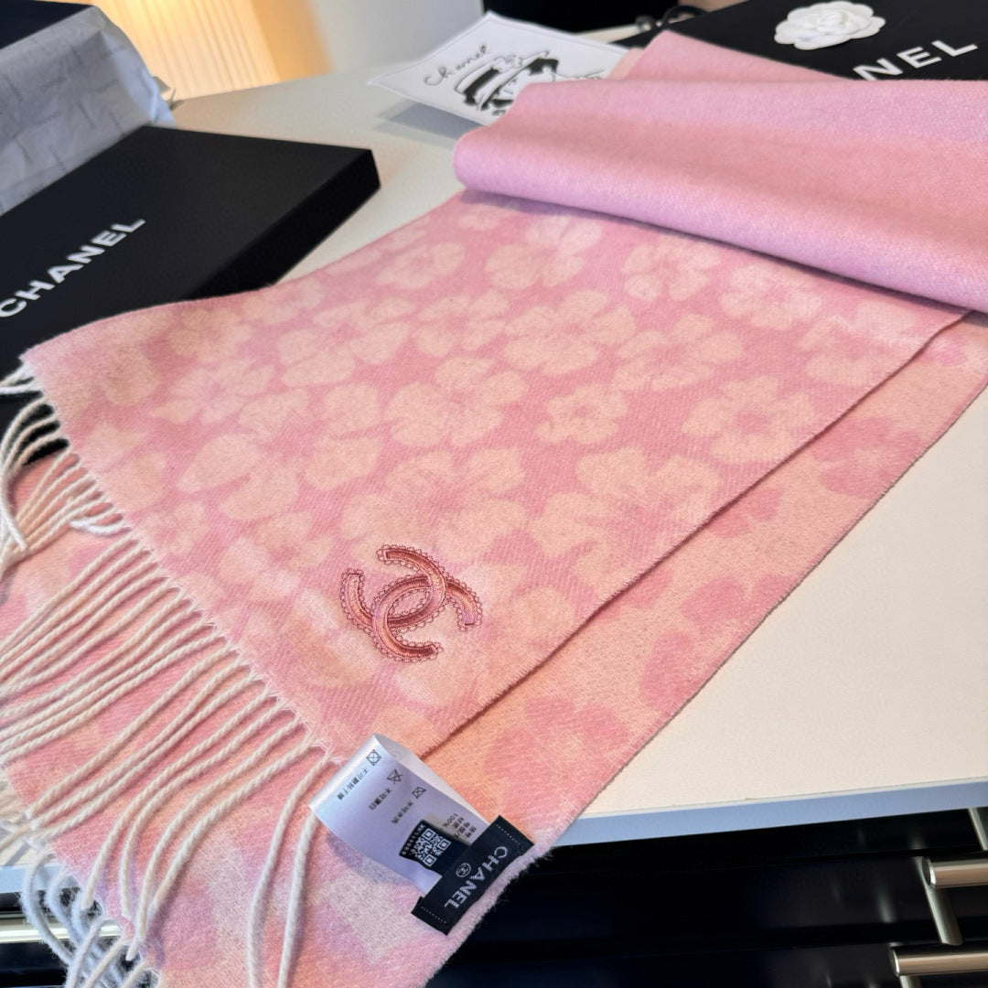 velvet elegant Scarf for women - alternate angle view 6