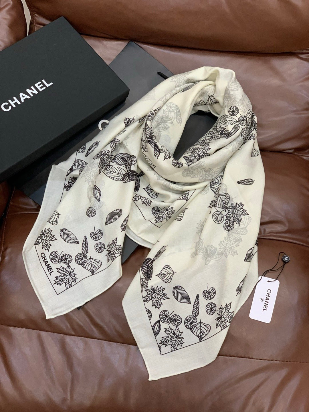 velvet elegant Shawl for women - alternate angle view 5