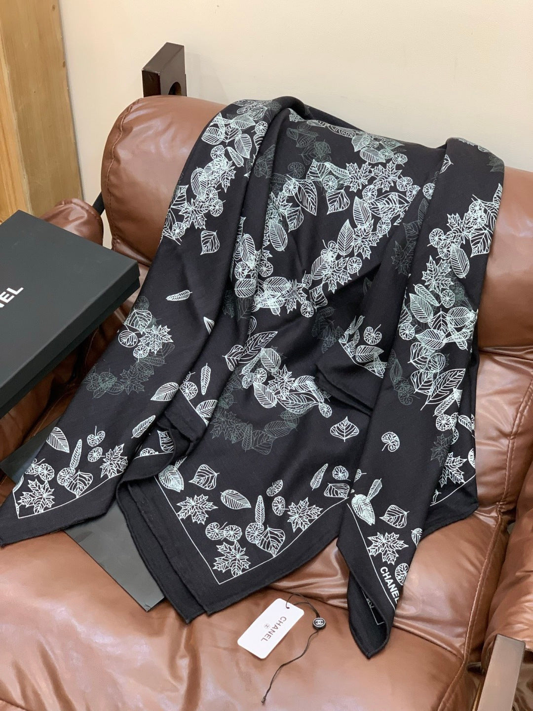velvet elegant Shawl for women - alternate angle view 4