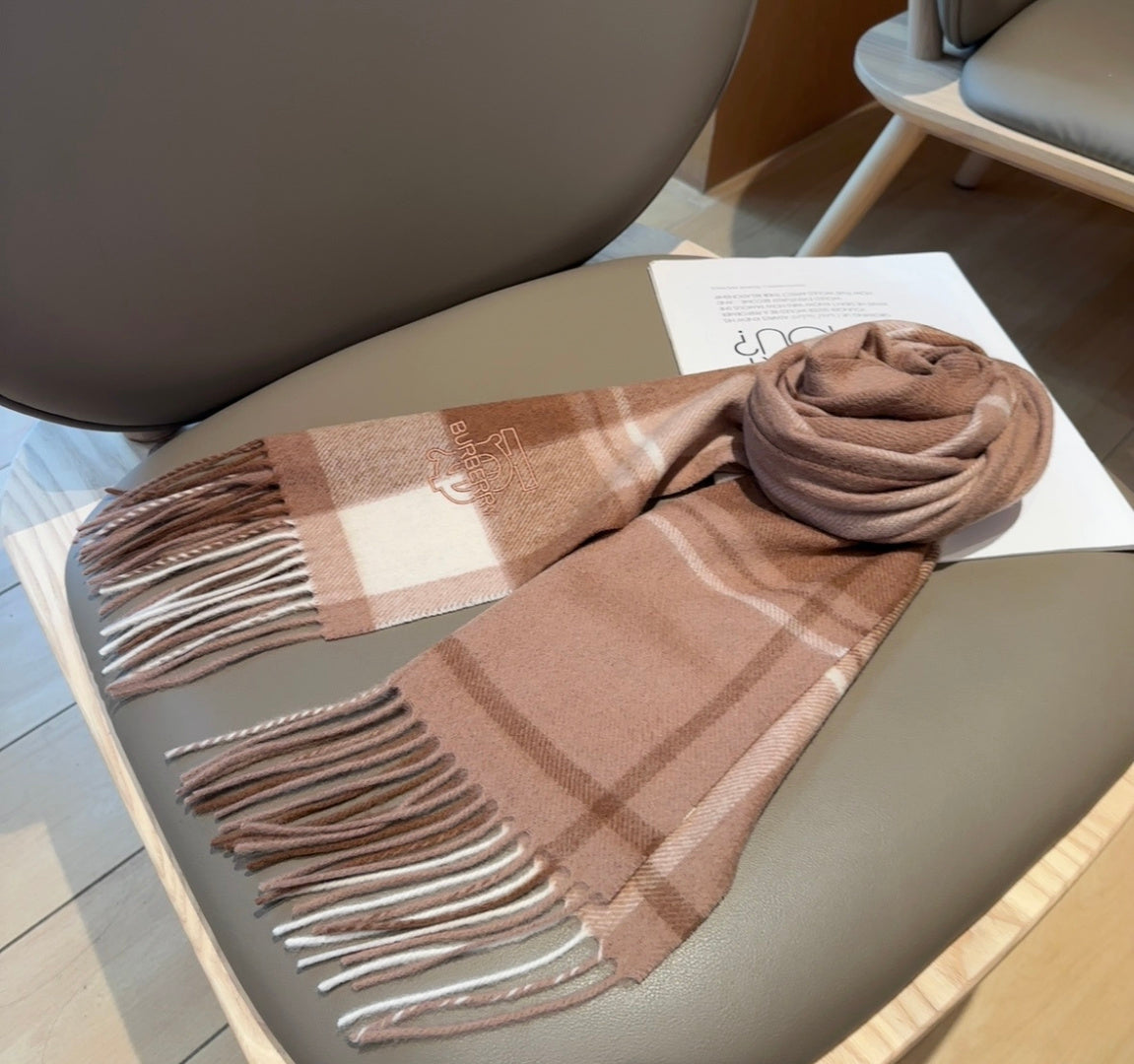 stylish Scarf for men - alternate angle view 8