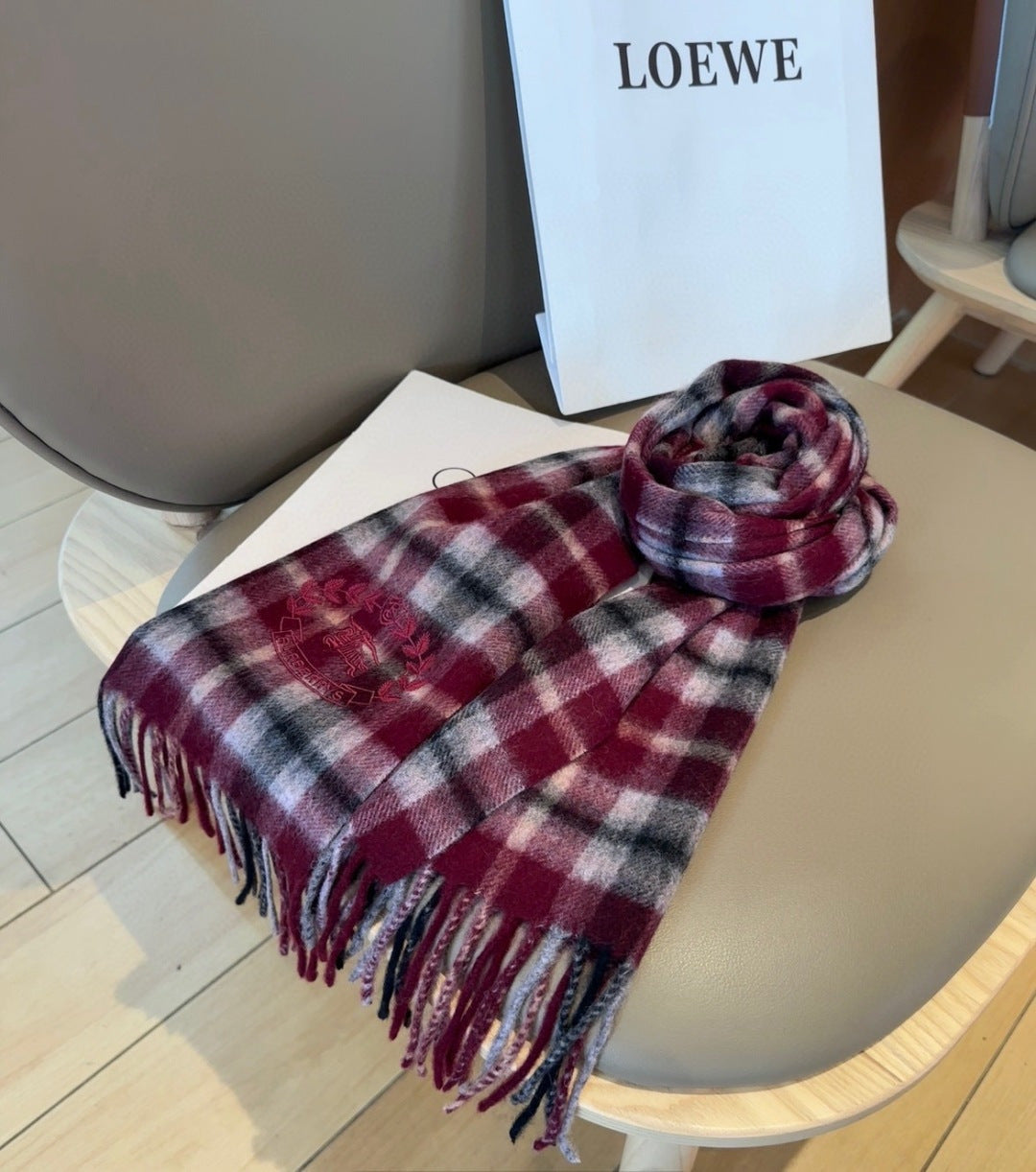 stylish Scarf for men - alternate angle view 8