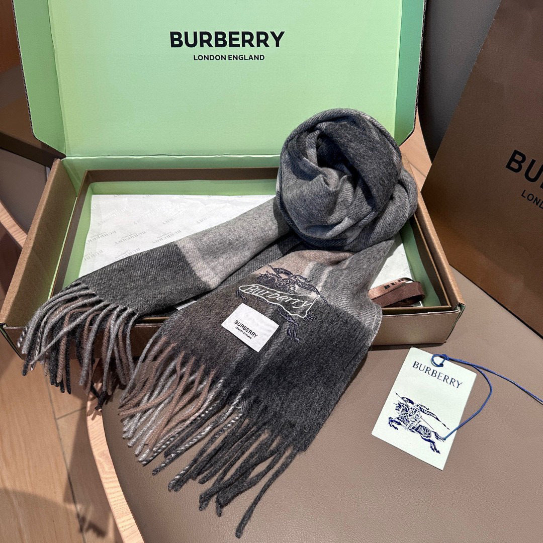 stylish Scarf for men - alternate angle view 8