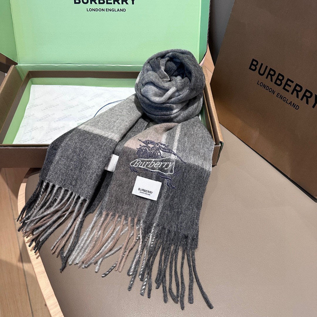 stylish Scarf for men - alternate angle view 7