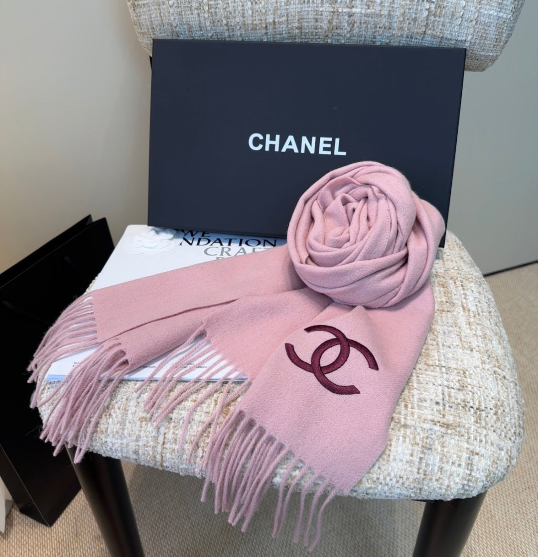 stylish Scarf for men - alternate angle view 11