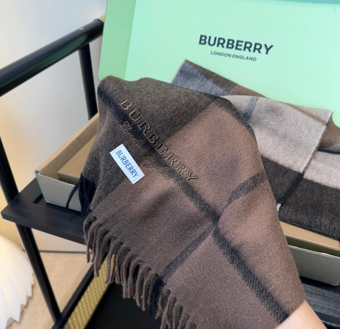 stylish Scarf for men - alternate angle view 6