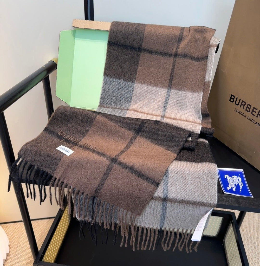 stylish Scarf for men - alternate angle view 8