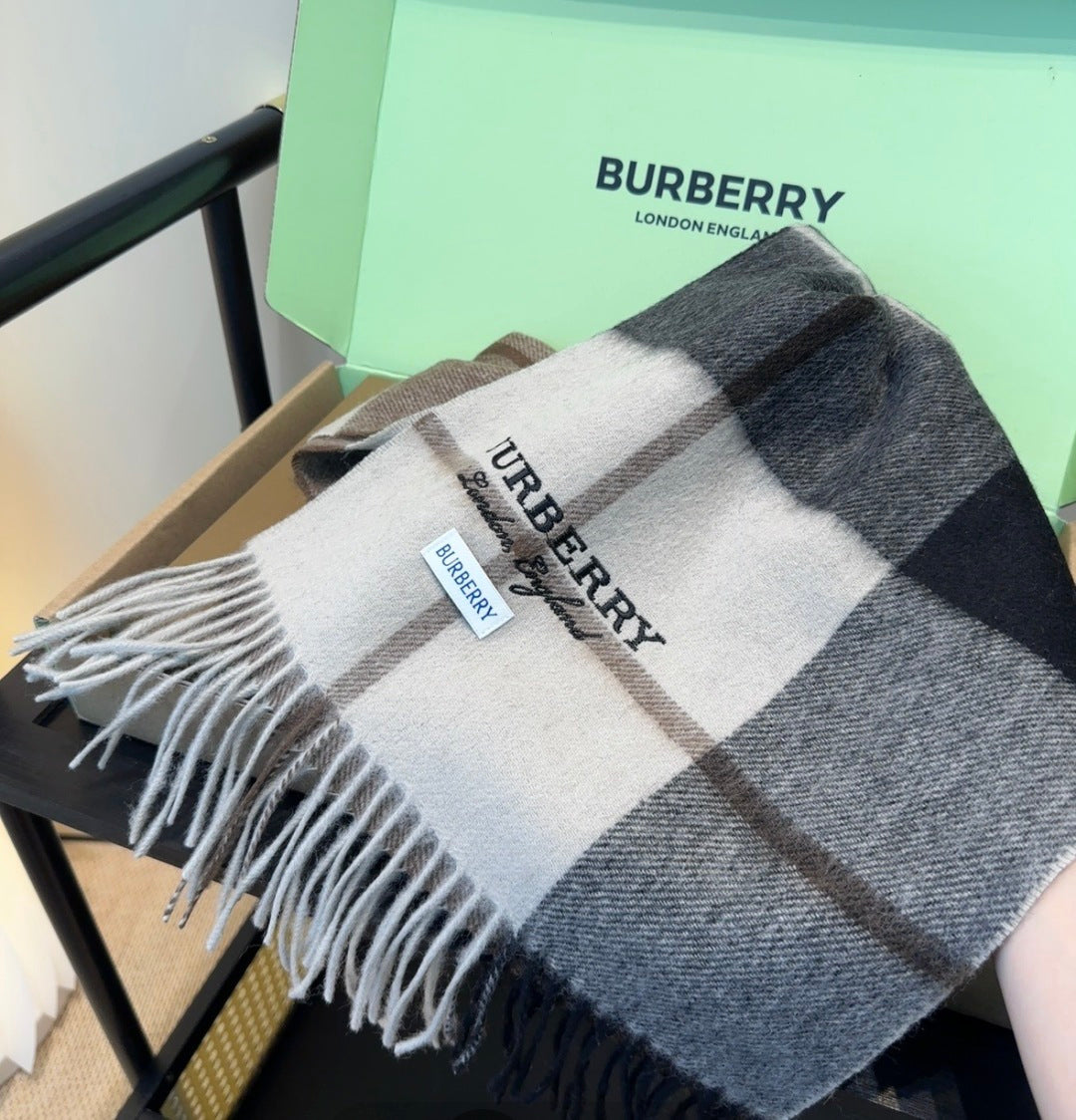 stylish Scarf for men - alternate angle view 6