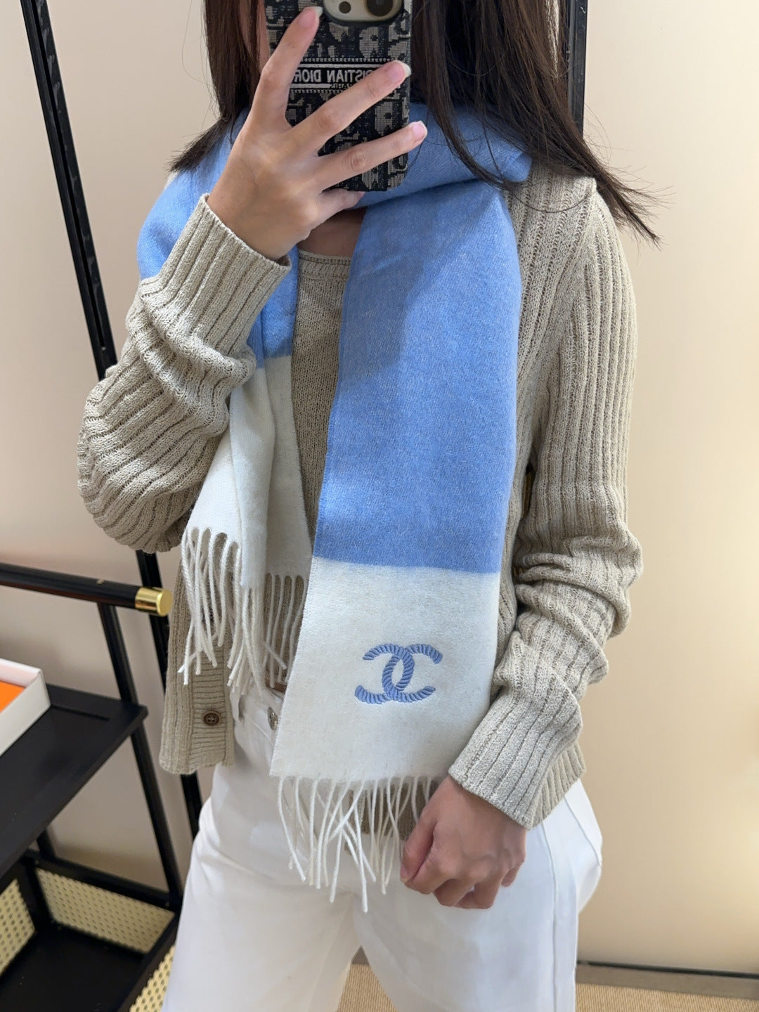 minimalist Scarf for unisex couple - alternate angle view 2