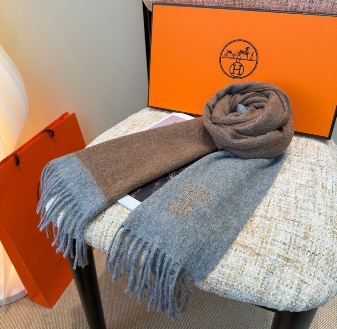 elegant Scarf for unisex couple - alternate angle view 11