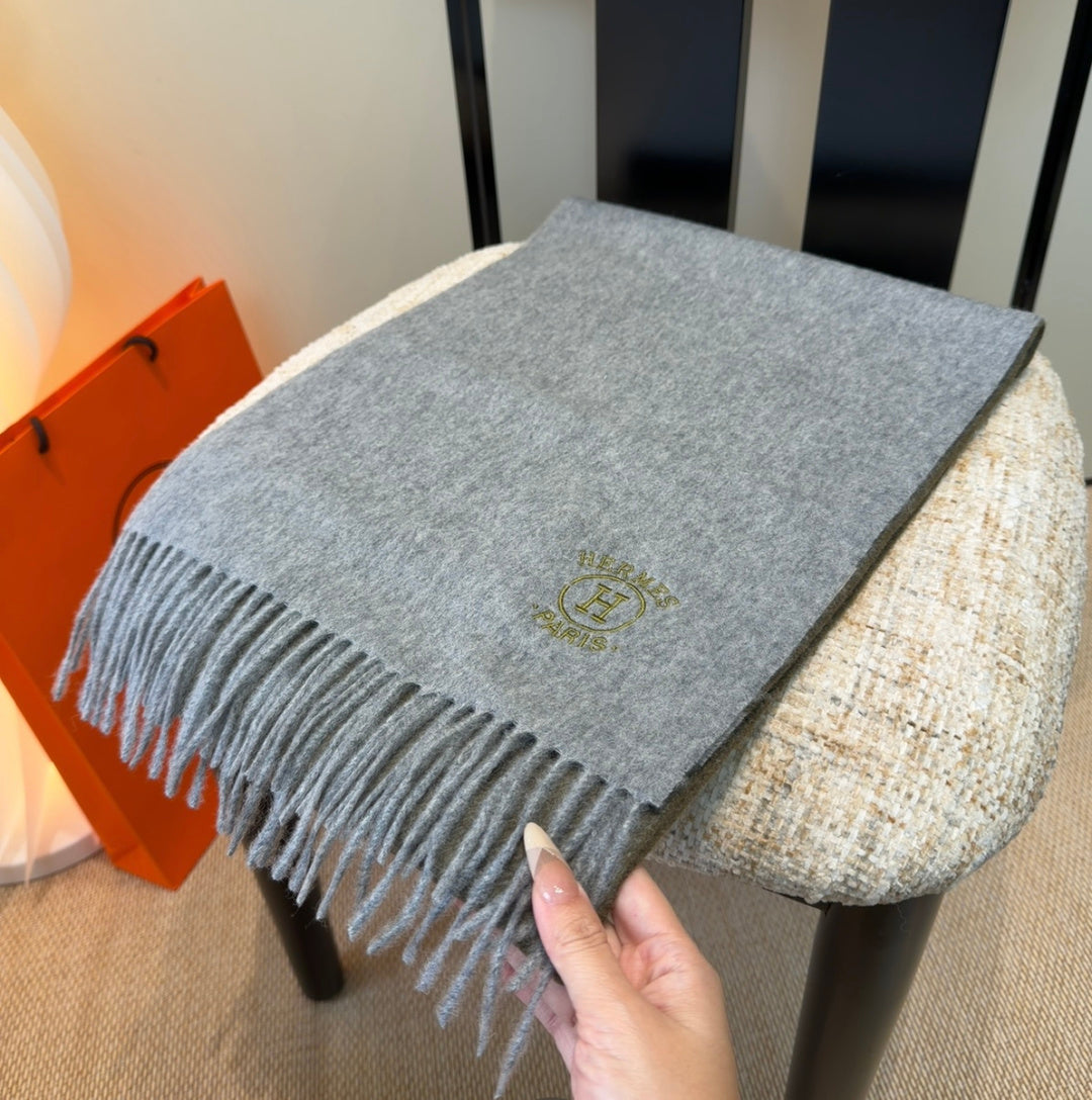 elegant Scarf for unisex couple - alternate angle view 5