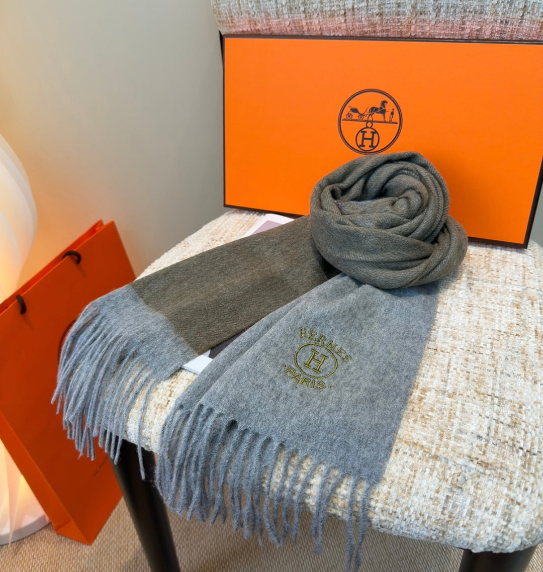 elegant Scarf for unisex couple - alternate angle view 10