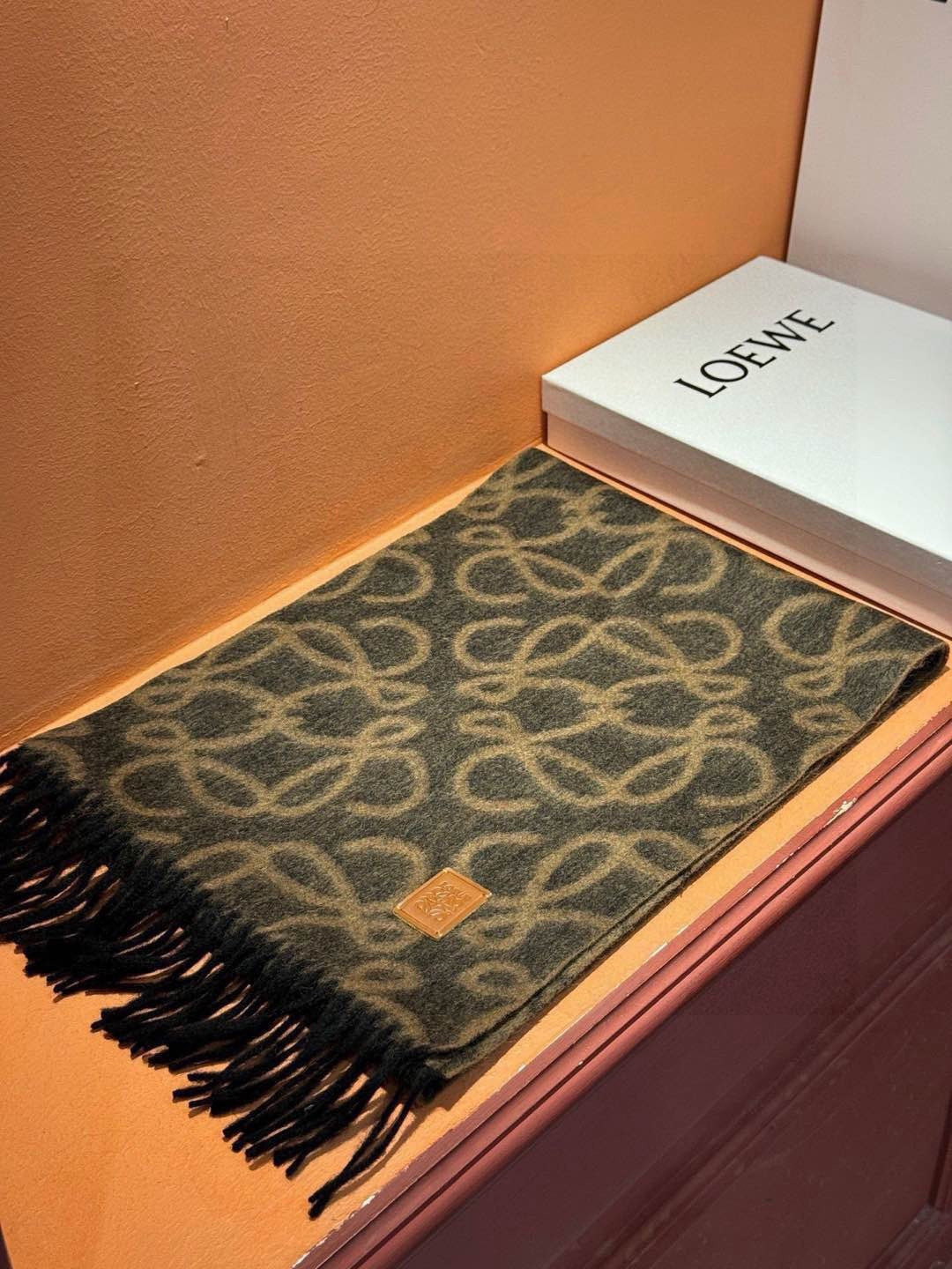 camel wool floral Scarf for women - alternate angle view 5