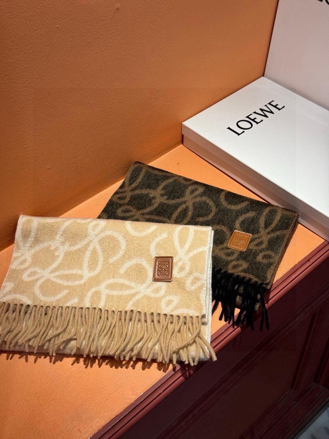 camel wool floral Scarf for women - alternate angle view 9
