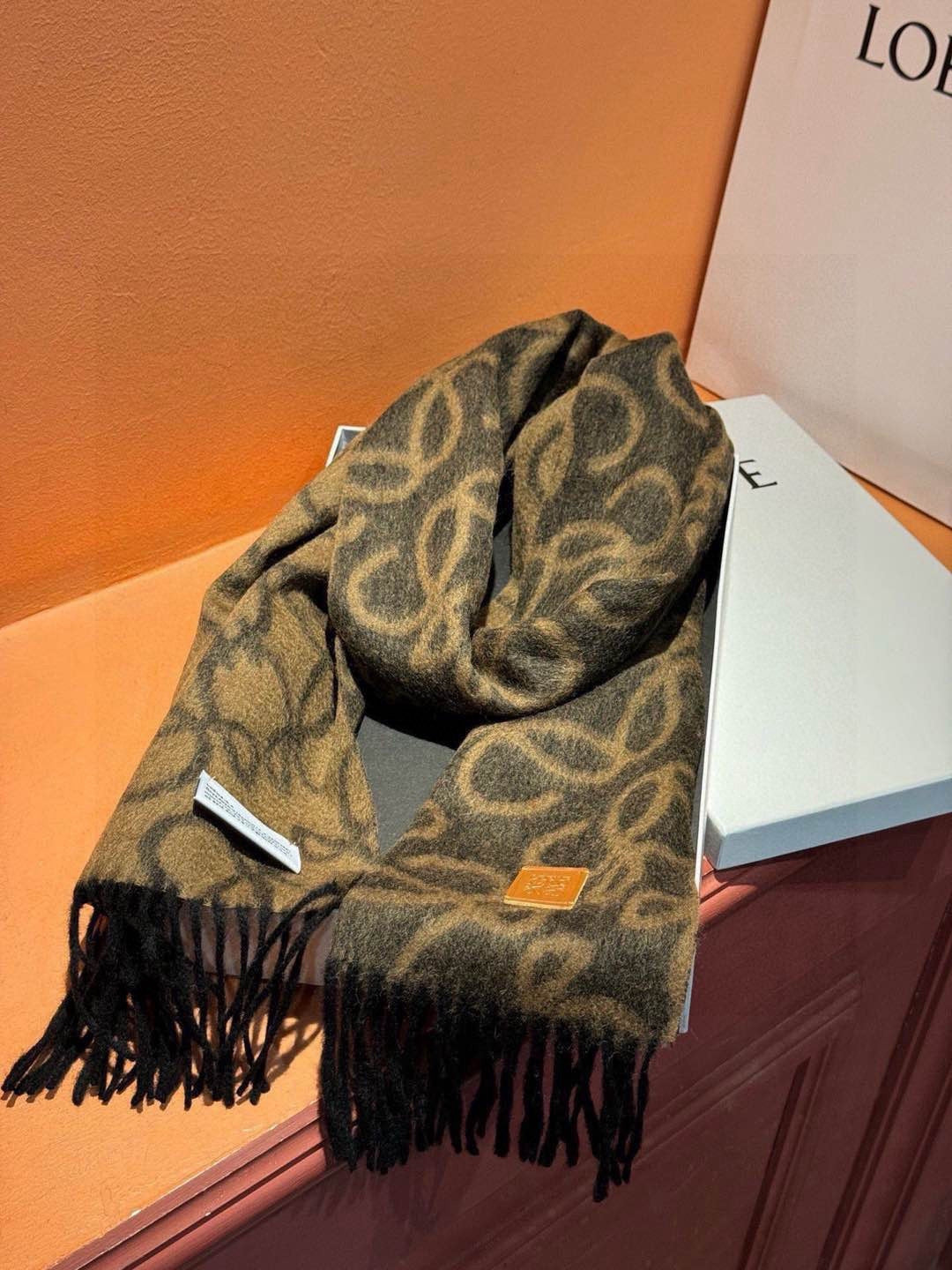 camel wool floral Scarf for women - alternate angle view 7