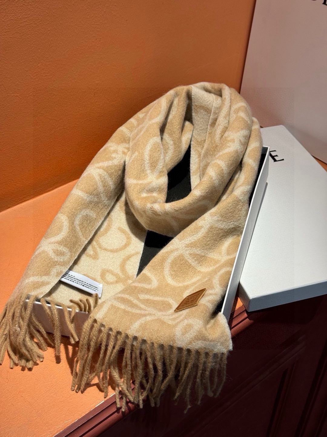 camel wool floral Scarf for women - alternate angle view 7