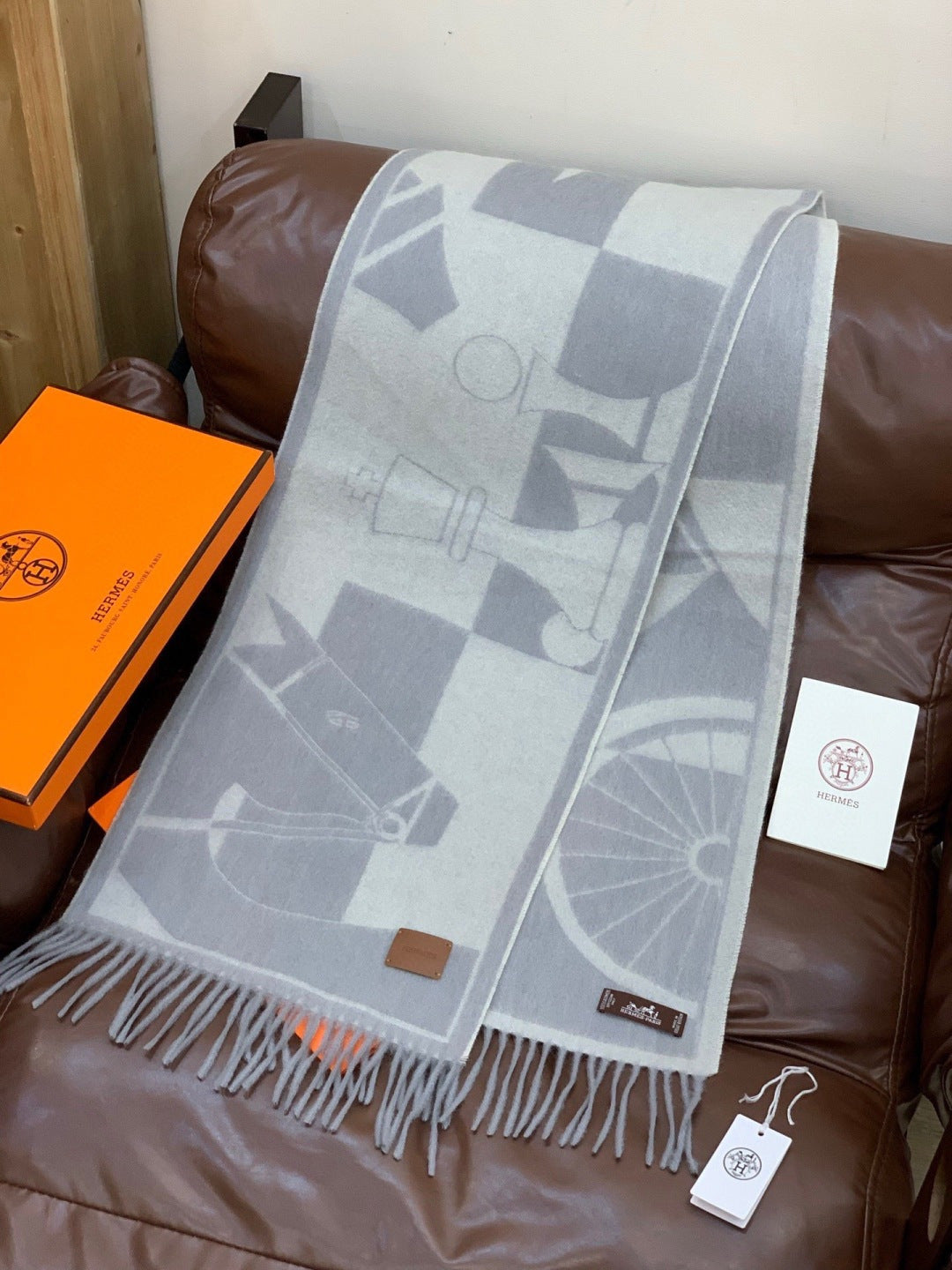 velvet luxury Scarf for men - alternate angle view 5