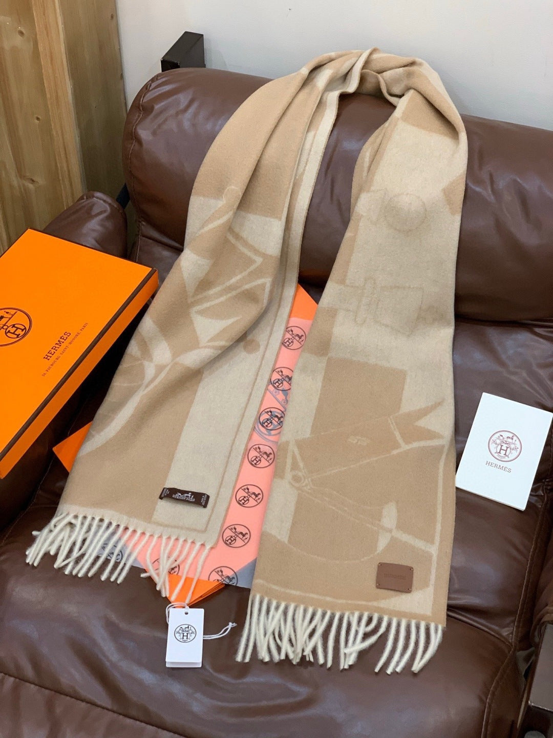 velvet luxury Scarf for men - alternate angle view 6